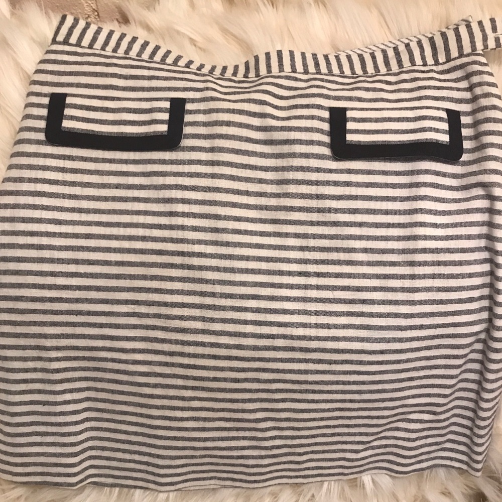 Brooks Brothers skirt size 10.